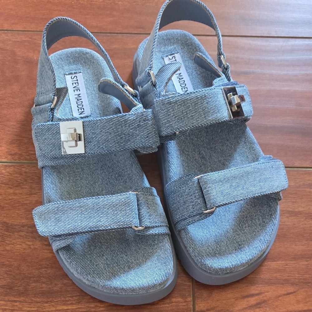 Steve Madden Blue Sandals Comfort Design